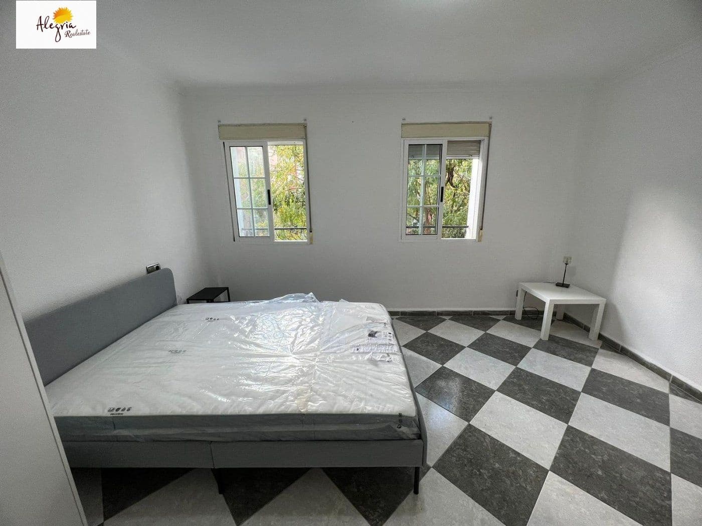 3 Zimmer Wohnung zu vermieten in Valencia Stadt - 1.150 € (Ref: 7231999)