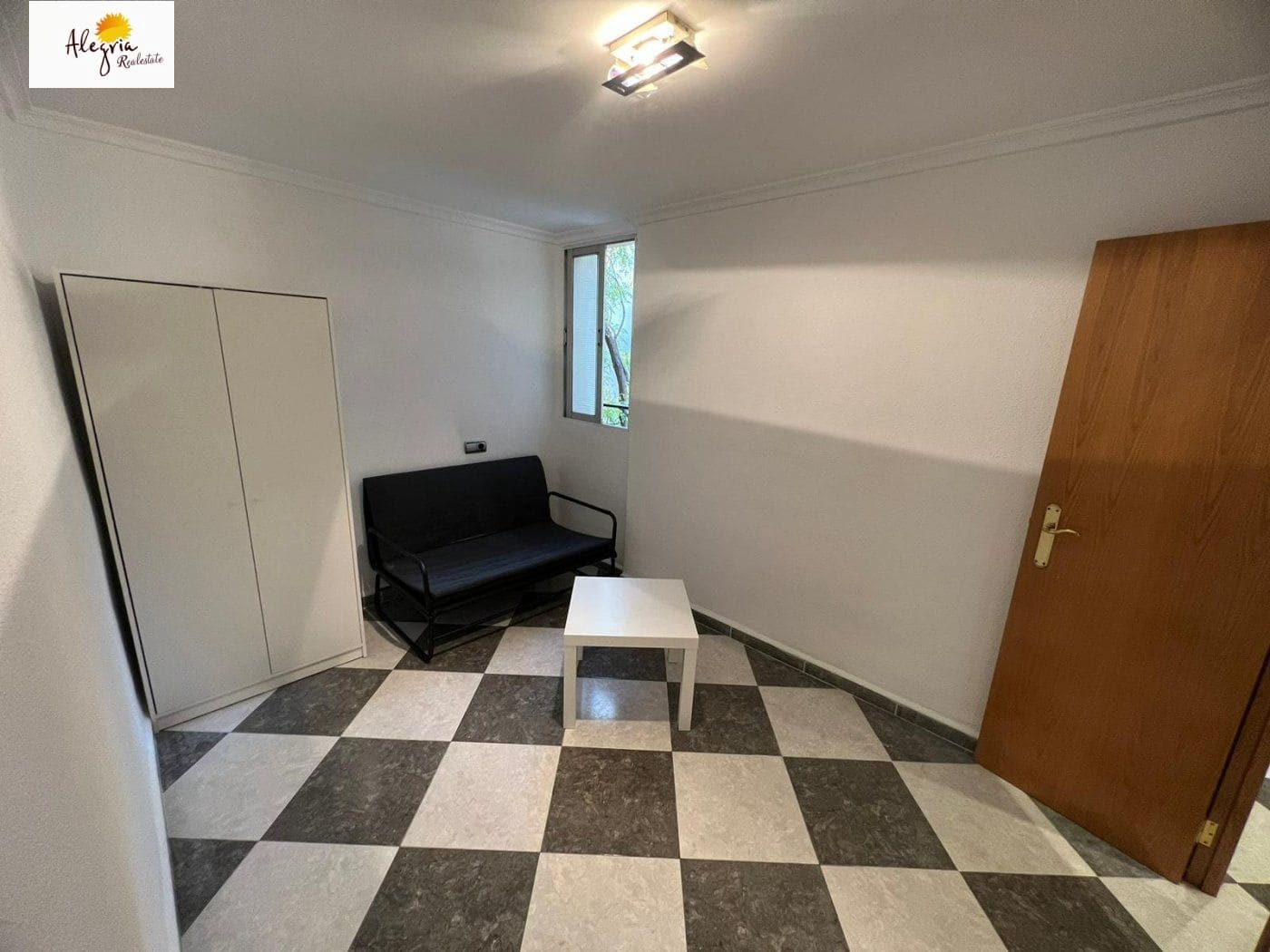 3 Zimmer Wohnung zu vermieten in Valencia Stadt - 1.150 € (Ref: 7231999)