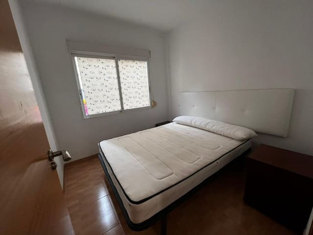 3 soverom Leilighet til leie i Los Ángeles, Alicante by - € 900 (Ref: 7313617)