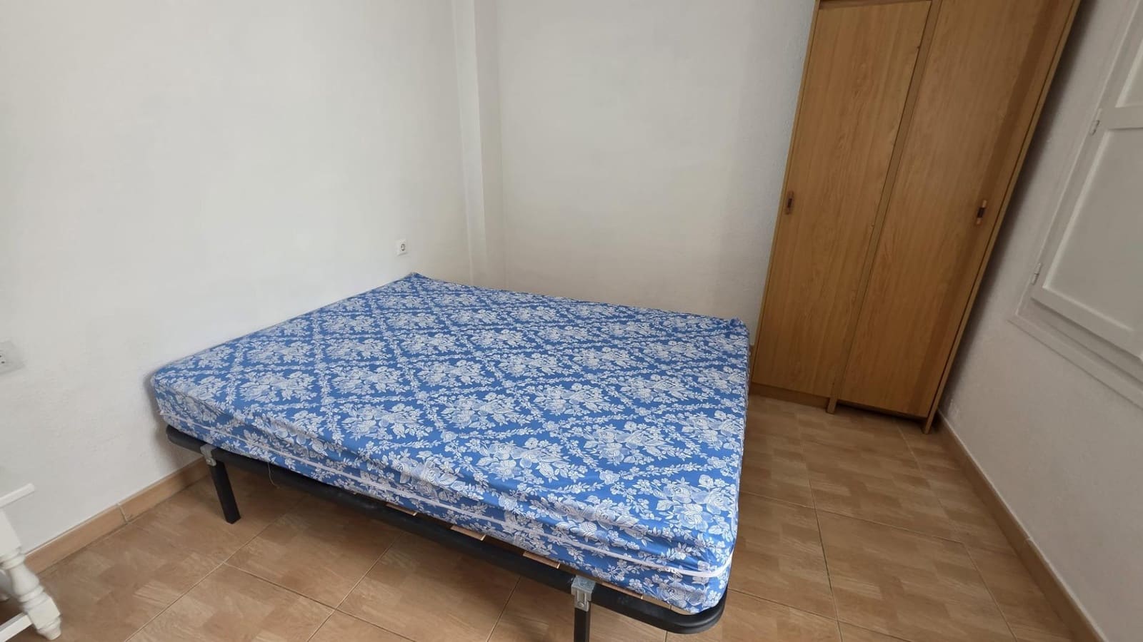 2 soveværelse Lejlighed til leje i Alicante by - € 1.000 (Ref: 7347114)