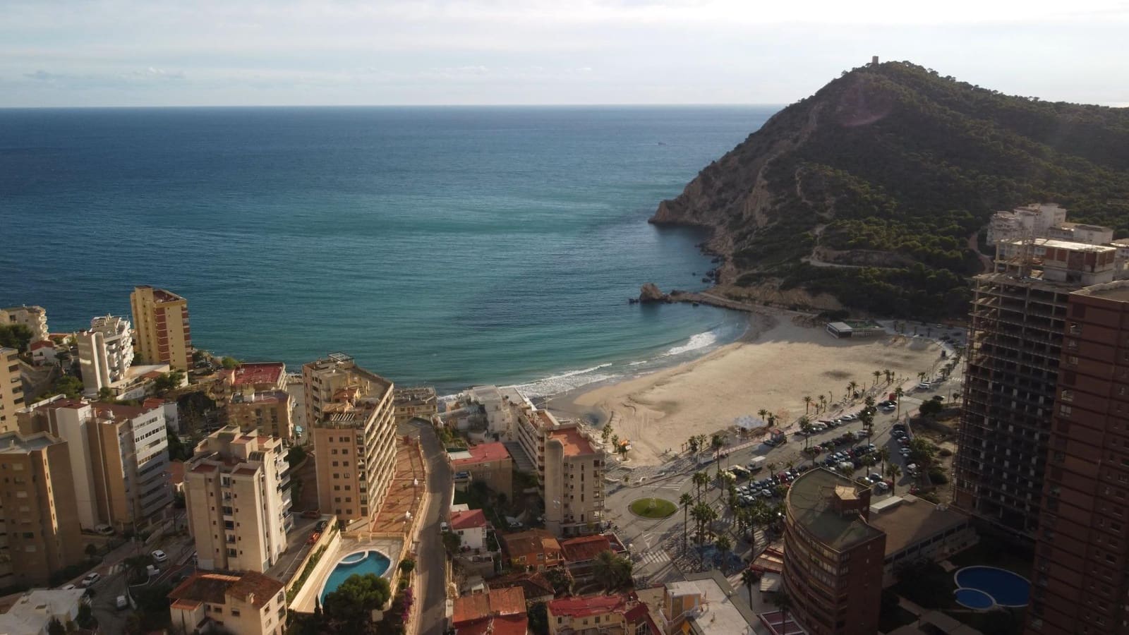 1 slaapkamer Flat te huur in La Villajoyosa / Vila Joiosa met zwembad garage - € 950 (Ref: 7516438)