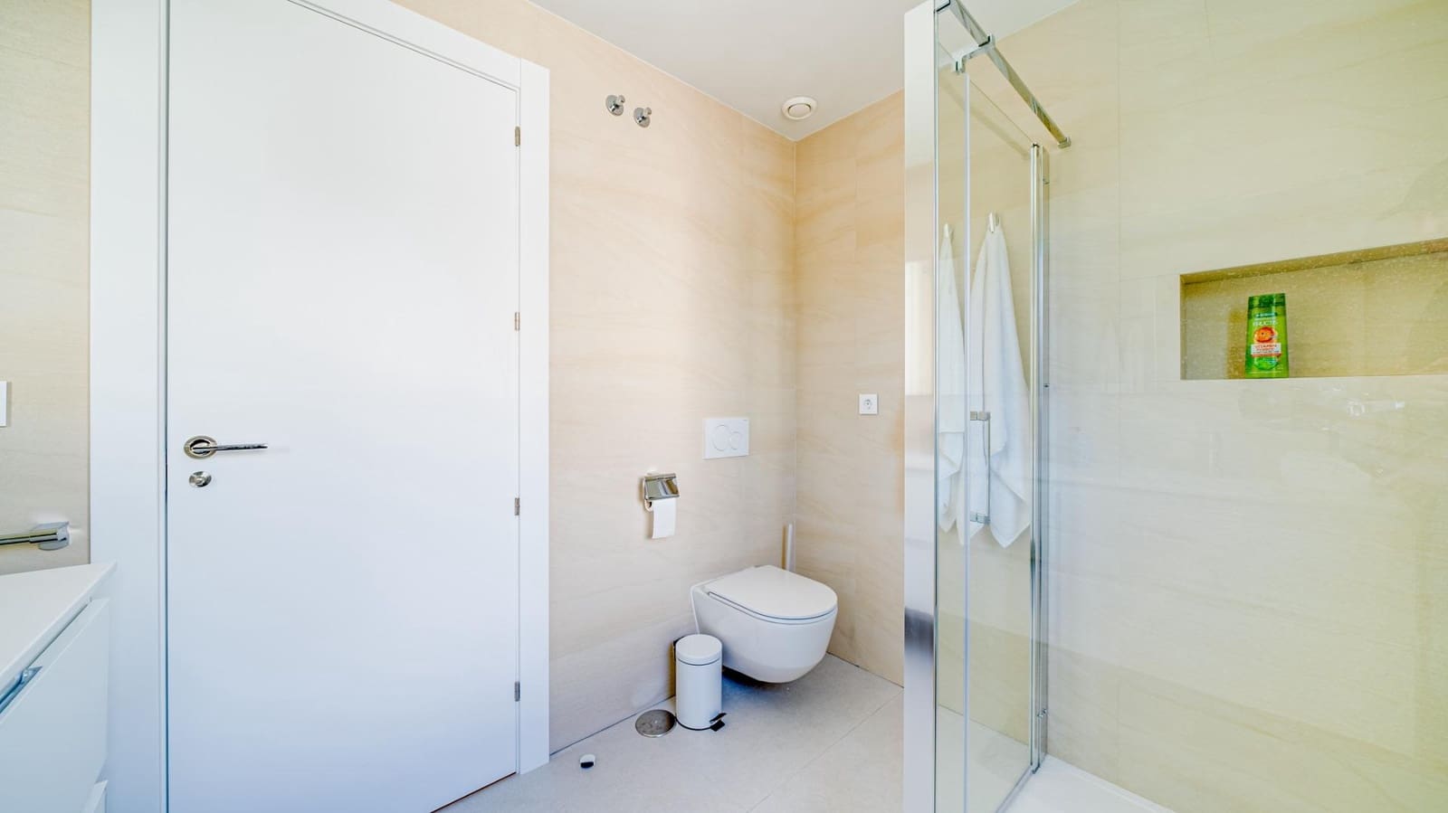 3 soveværelse Villa til leje i Finestrat med swimmingpool garage - € 3.300 (Ref: 7528089)