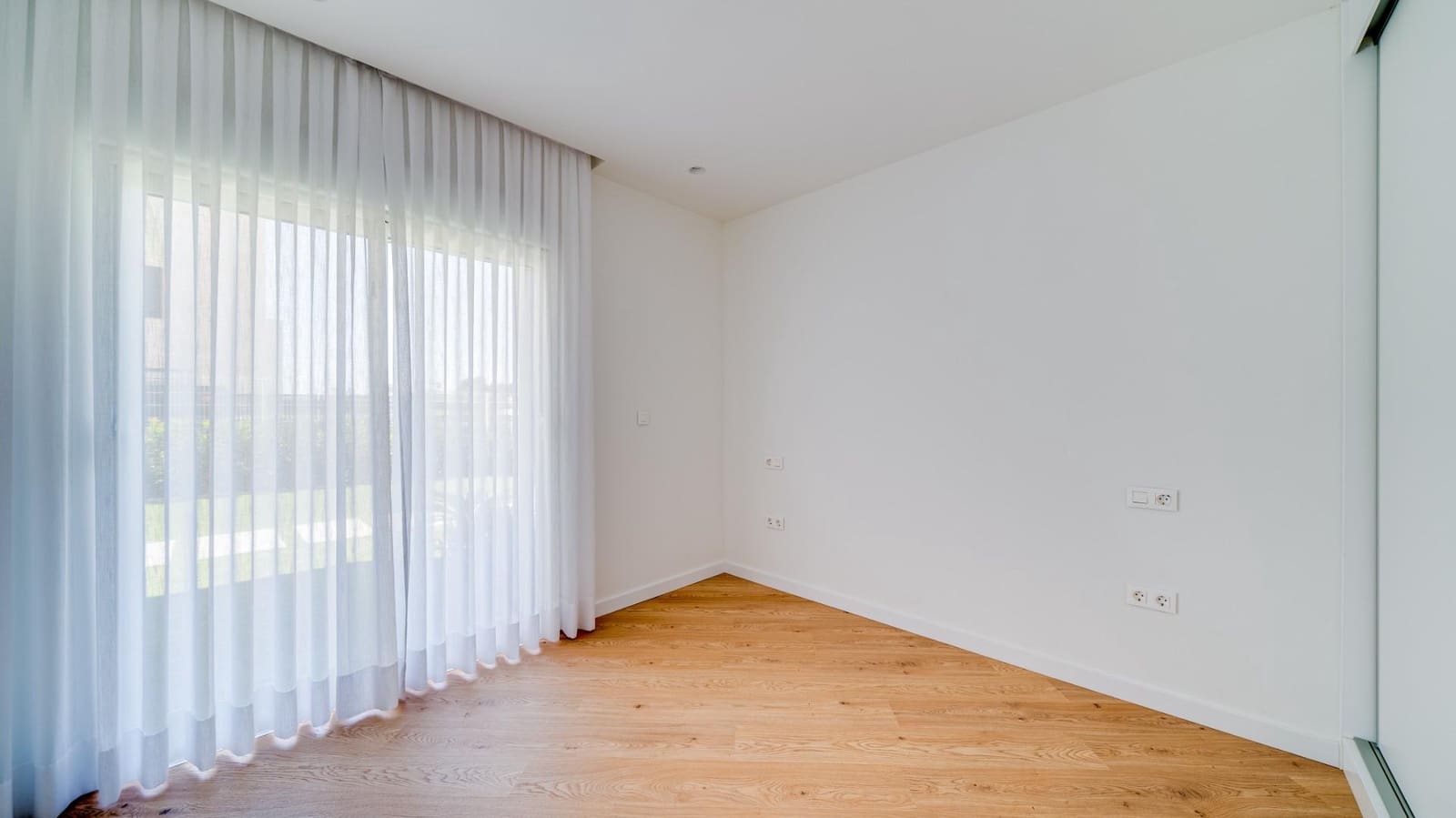 3 soveværelse Villa til leje i Finestrat med swimmingpool garage - € 3.300 (Ref: 7528089)