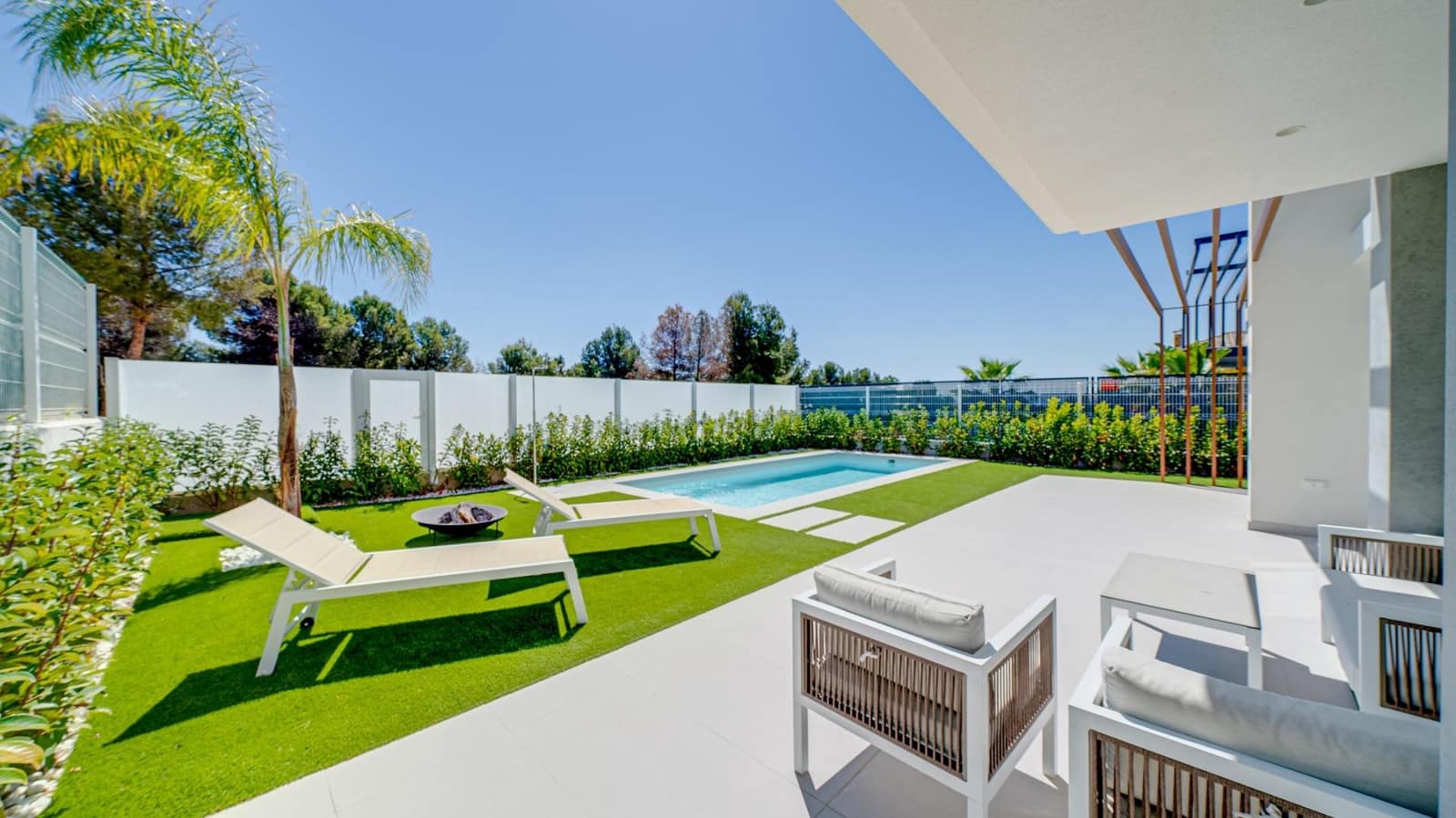 3 soveværelse Villa til leje i Finestrat med swimmingpool garage - € 3.300 (Ref: 7528089)