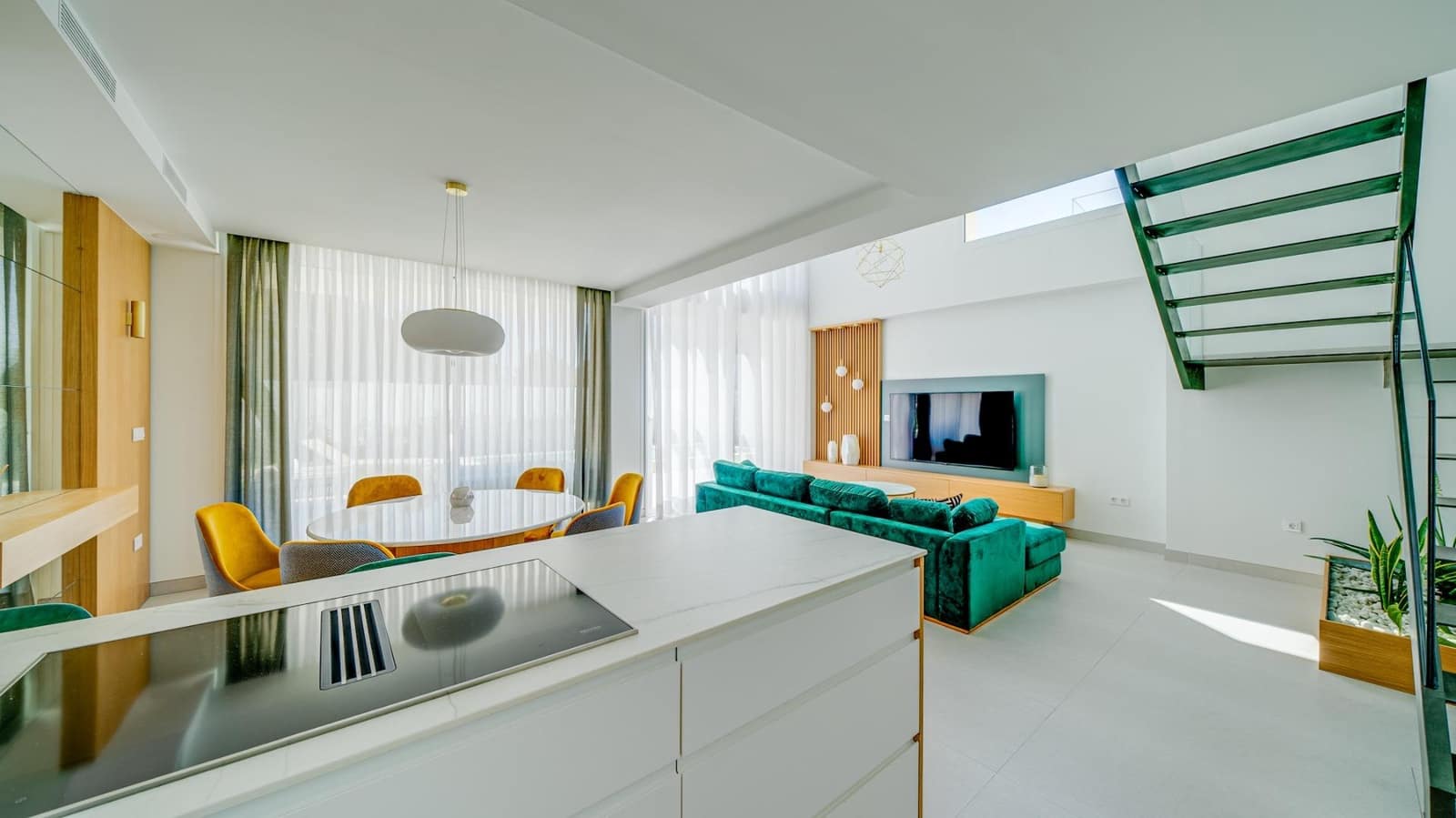 3 soveværelse Villa til leje i Finestrat med swimmingpool garage - € 3.300 (Ref: 7528089)