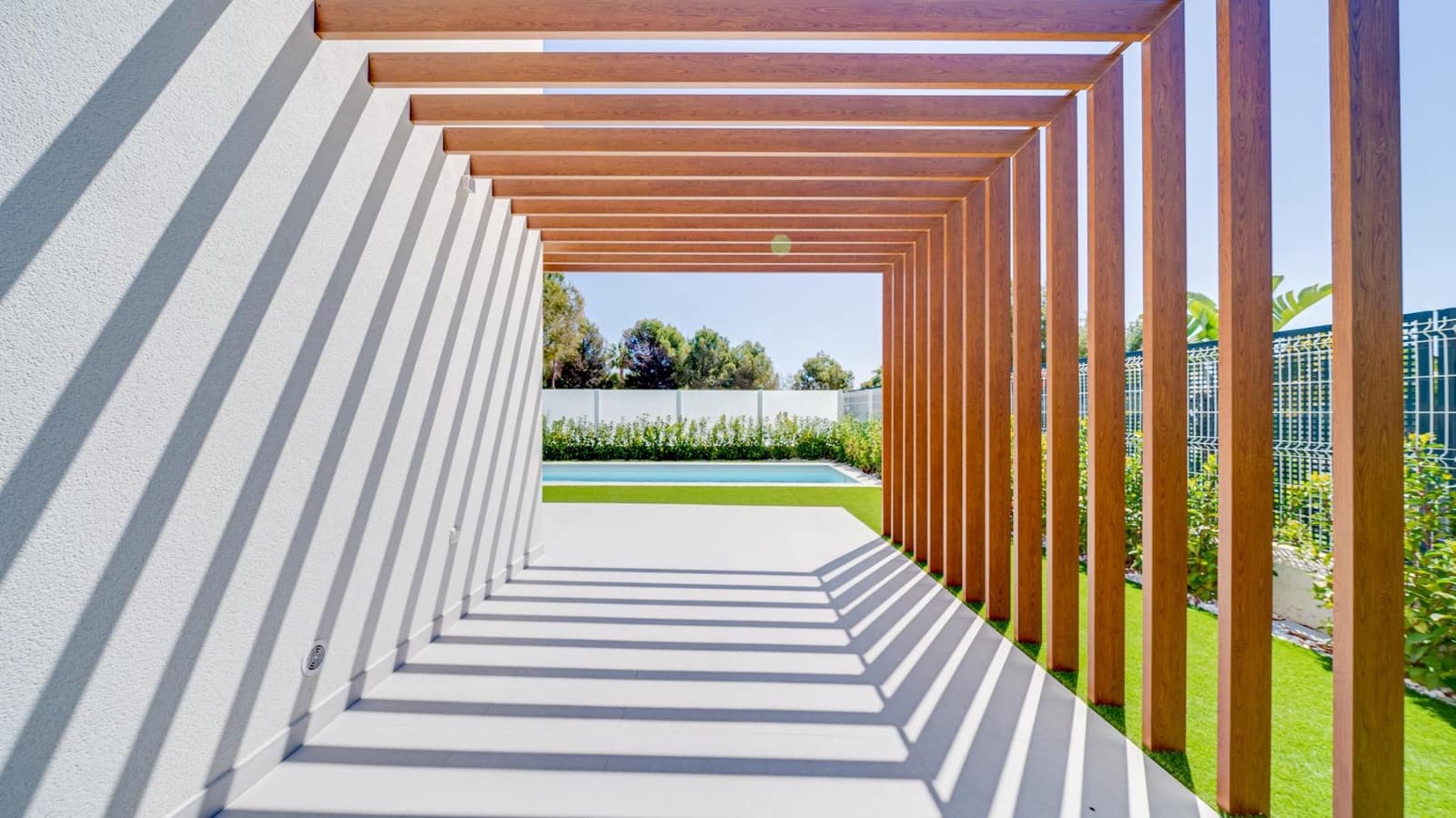 3 soveværelse Villa til leje i Finestrat med swimmingpool garage - € 3.300 (Ref: 7528089)