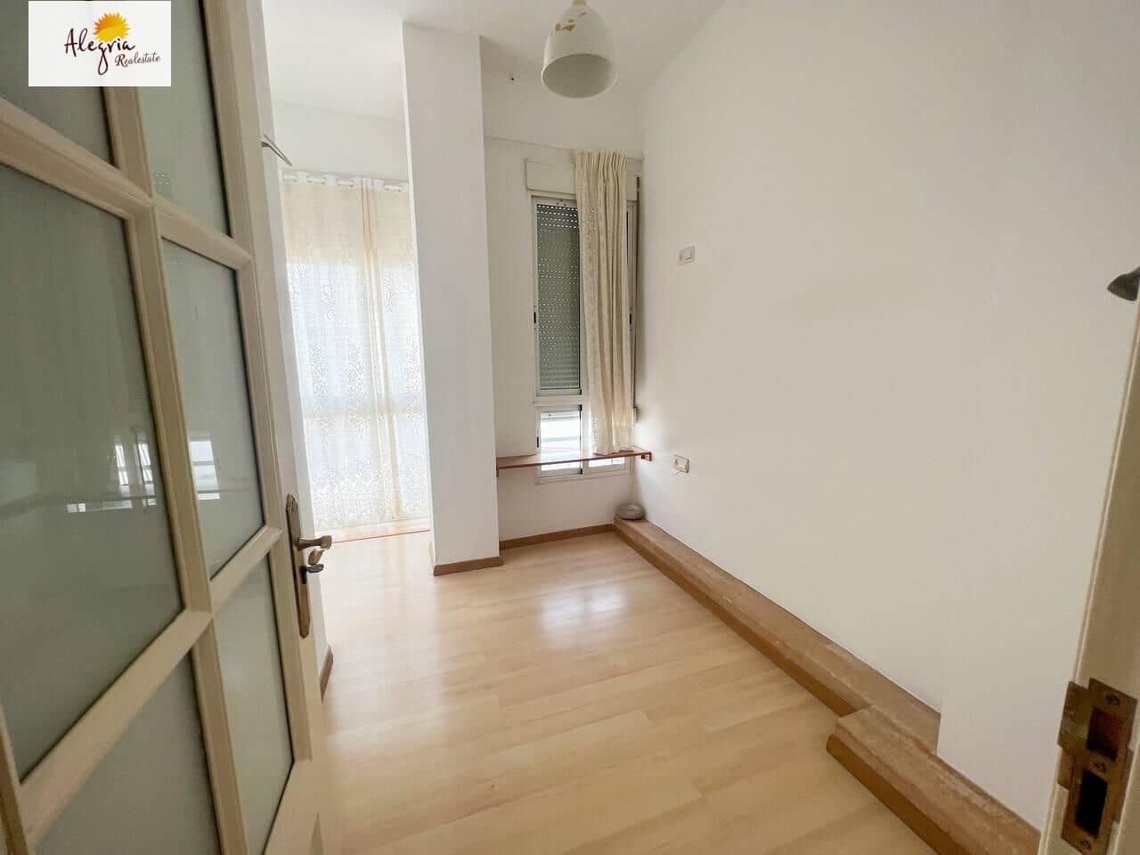 3 camera da letto Appartamento da affittare in Valencia citta - 1.300 € (Rif: 7575861)
