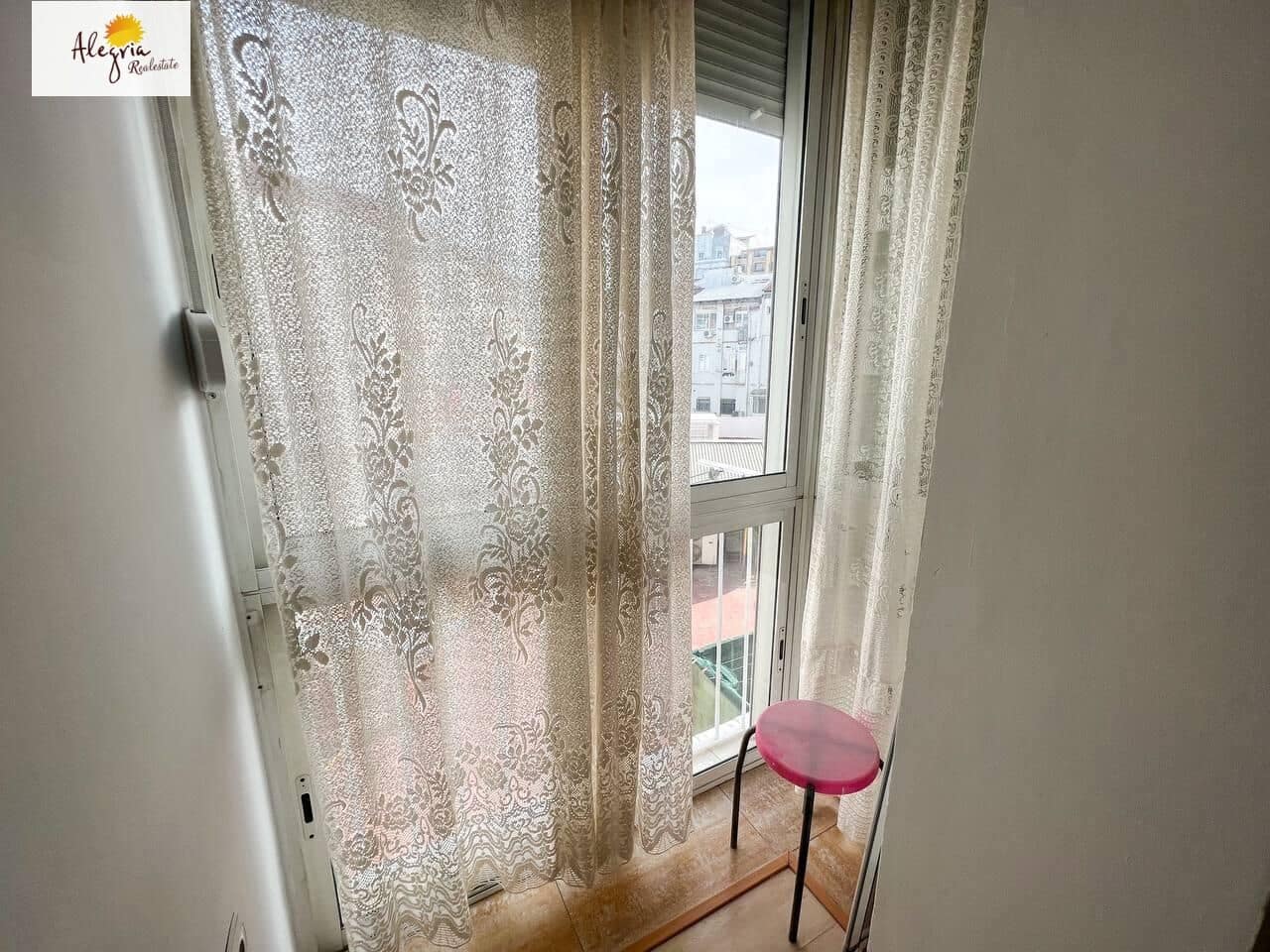 3 camera da letto Appartamento da affittare in Valencia citta - 1.300 € (Rif: 7575861)