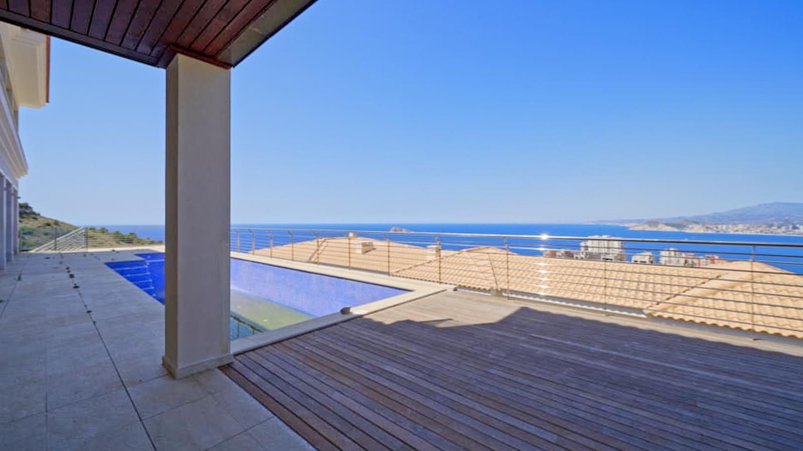 4 soverom Villa til salgs i Benidorm med svømmebasseng garasje - € 3 100 000 (Ref: 7682541)