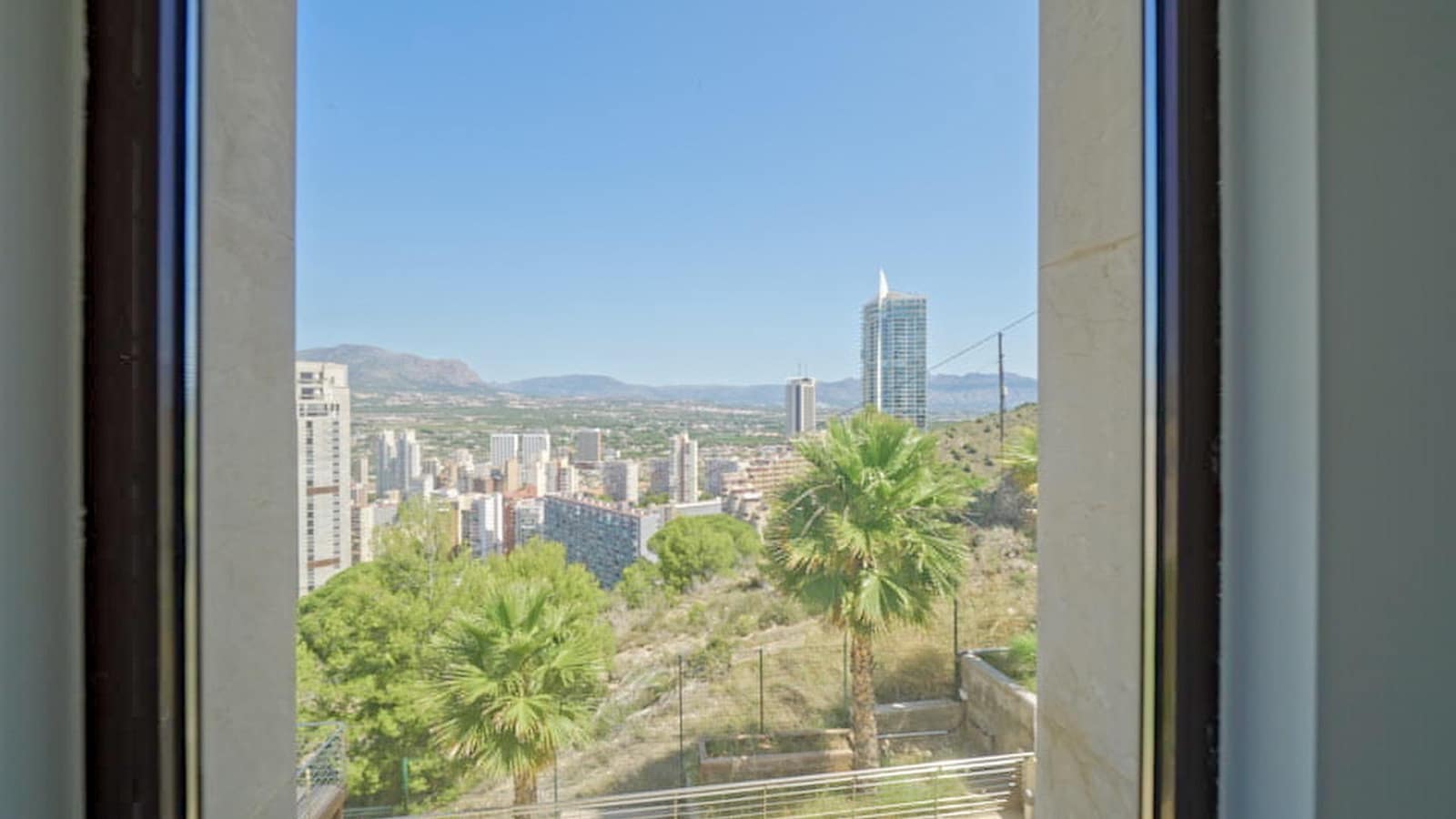 4 soverom Villa til salgs i Benidorm med svømmebasseng garasje - € 3 100 000 (Ref: 7682541)