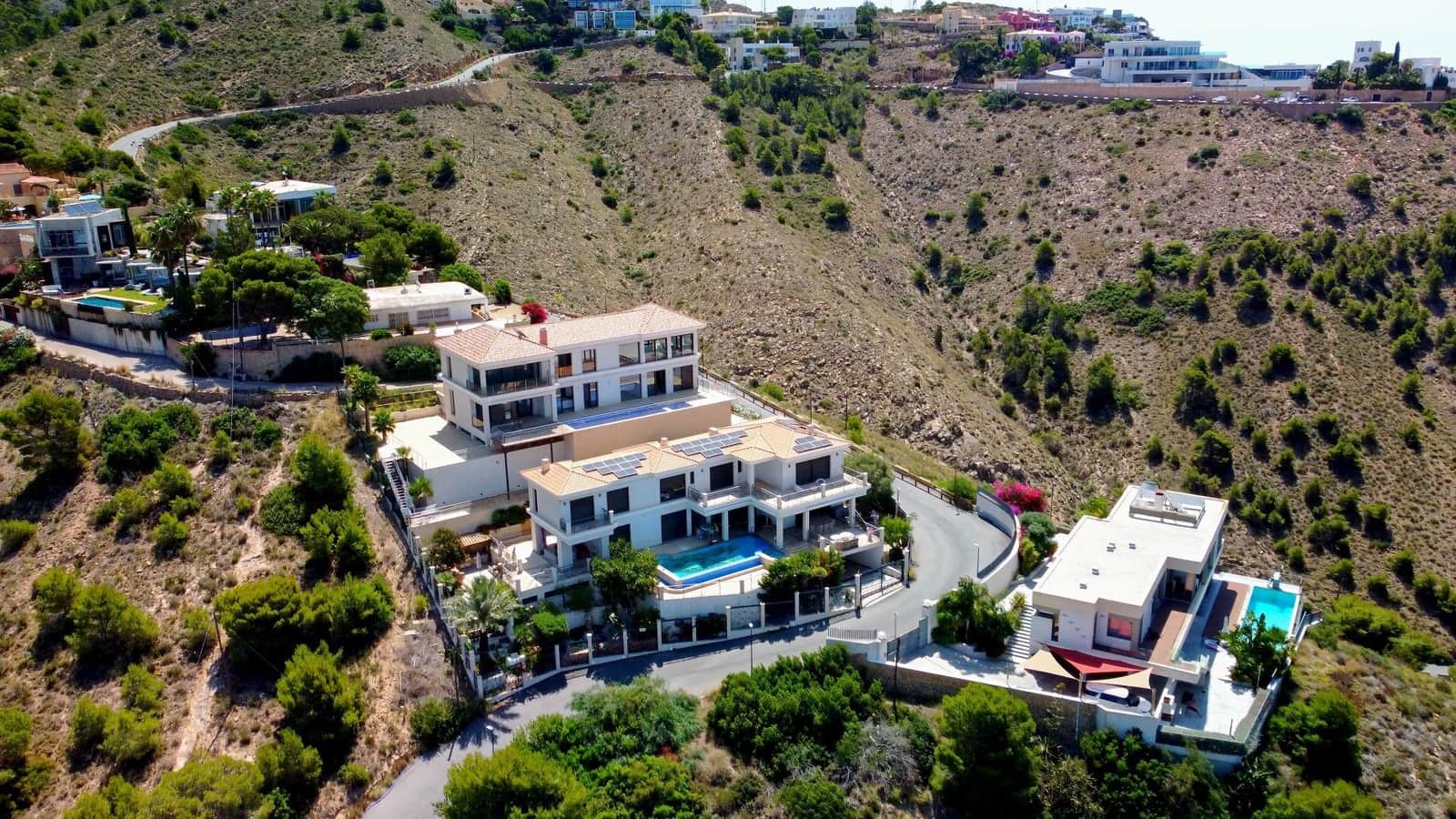 4 soverom Villa til salgs i Benidorm med svømmebasseng garasje - € 3 100 000 (Ref: 7682541)
