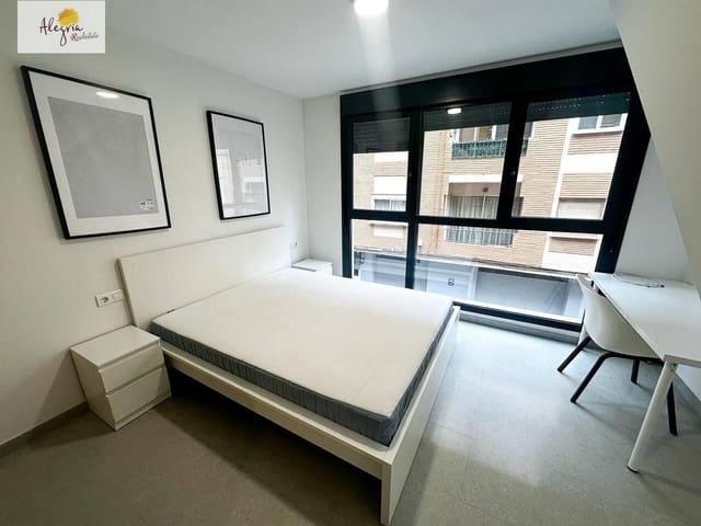 1 bedroom Apartment for rent in Mislata with garage - € 1,200 (Ref: 7689686)