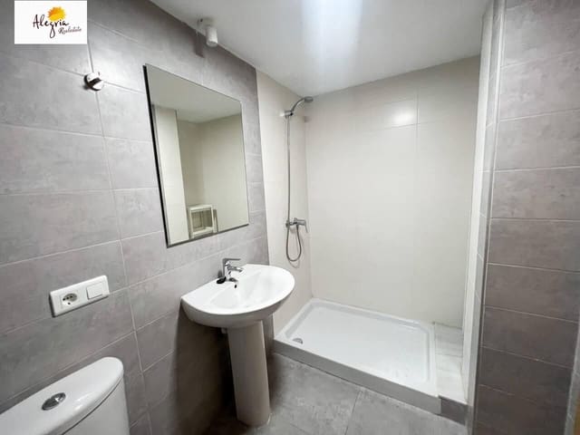 1 bedroom Apartment for rent in Mislata with garage - € 1,200 (Ref: 7689686)