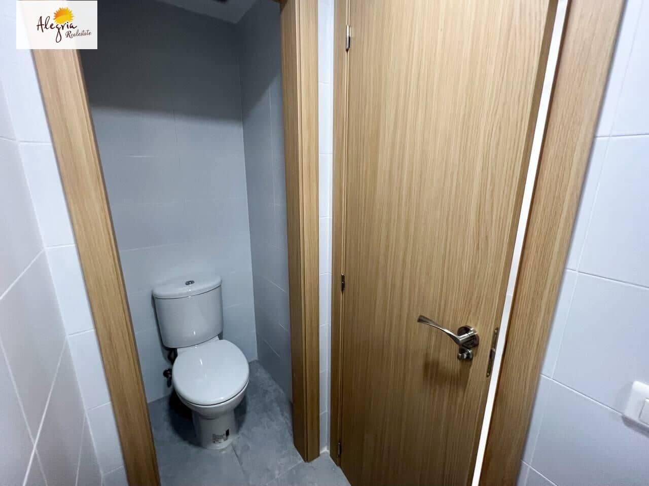 1 bedroom Apartment for rent in Mislata with garage - € 1,200 (Ref: 7689686)