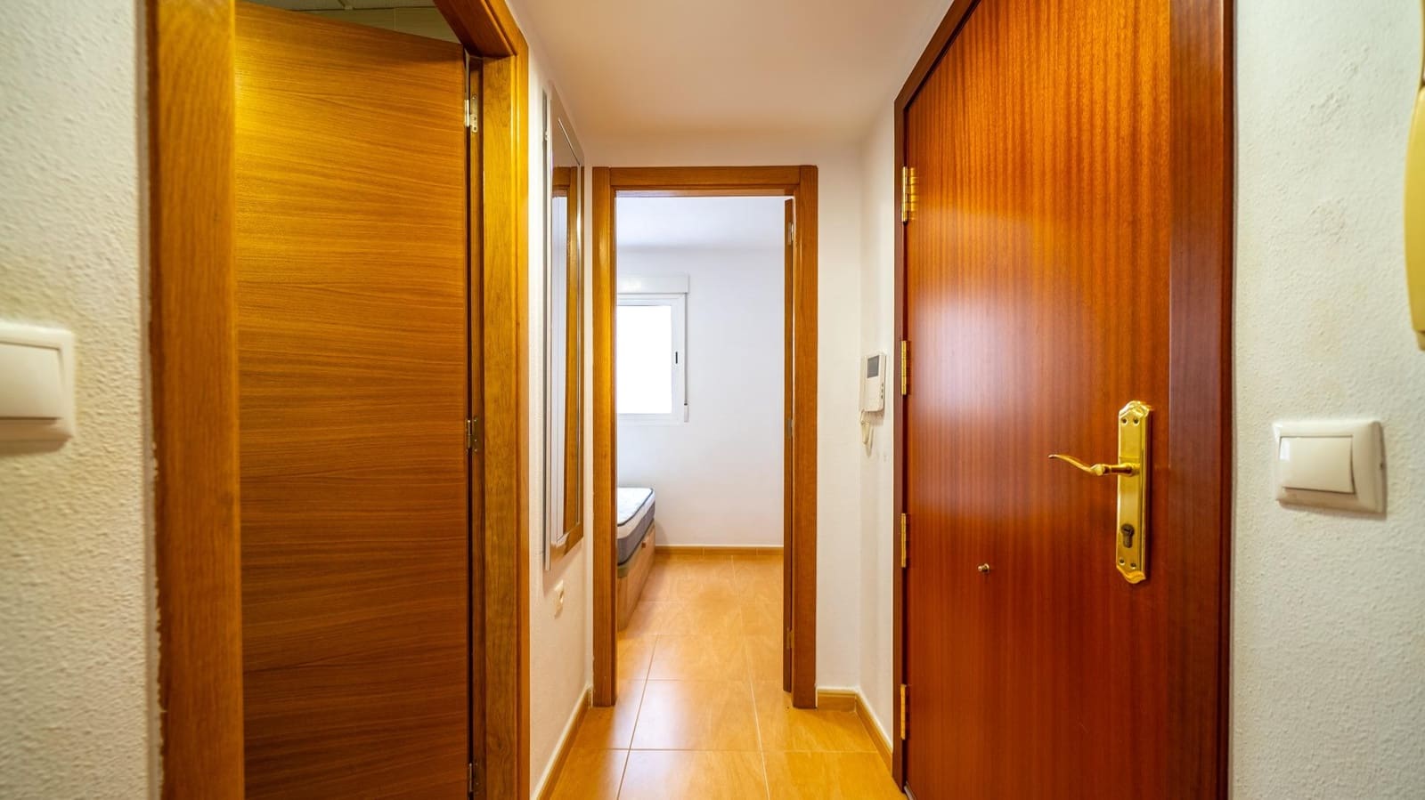 2 slaapkamer Appartement te koop in Alicante stad - € 249.000 (Ref: 7693757)