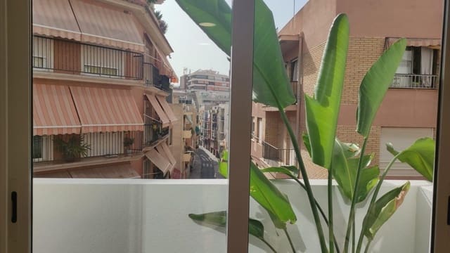 2 slaapkamer Appartement te koop in Alicante stad - € 249.000 (Ref: 7693757)