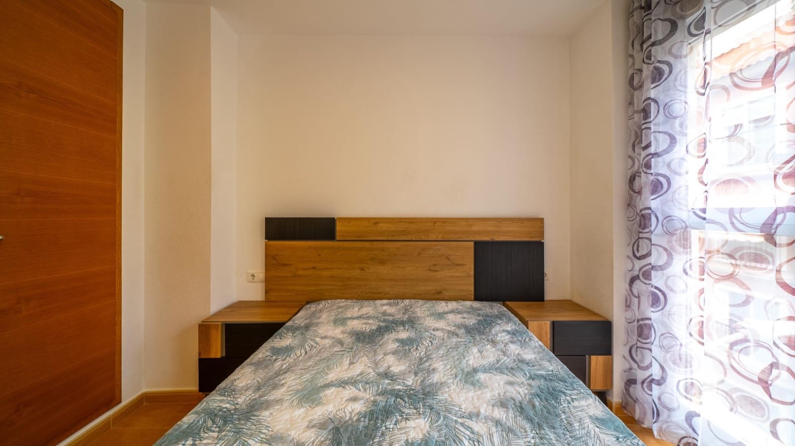 2 slaapkamer Appartement te koop in Alicante stad - € 249.000 (Ref: 7693757)