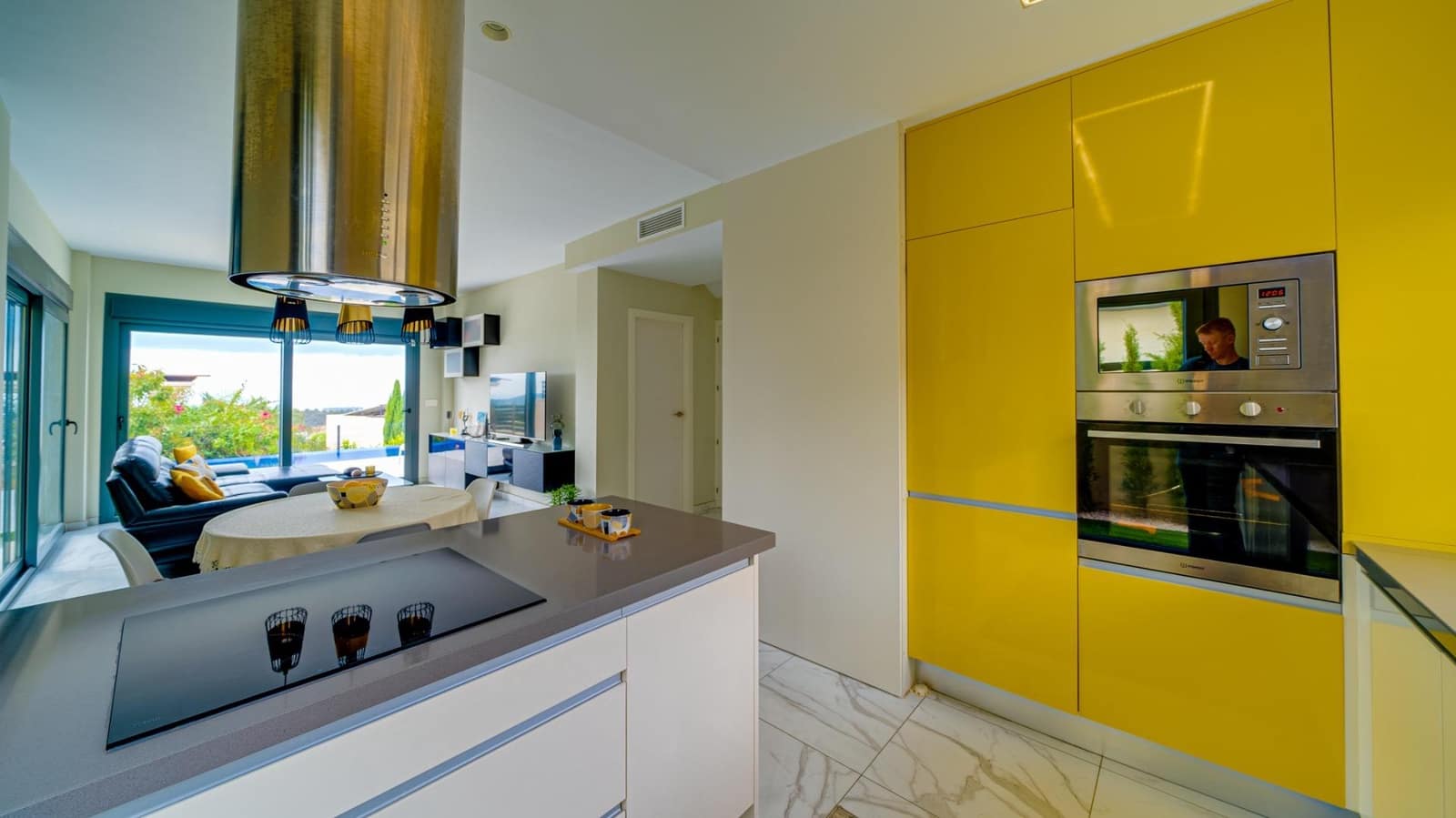 Chalet de 3 habitaciones en Finestrat en venta con piscina - 685.000 € (Ref: 7777335)