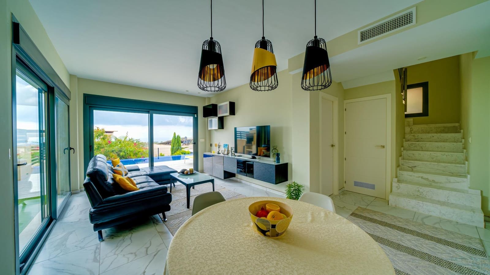 Chalet de 3 habitaciones en Finestrat en venta con piscina - 685.000 € (Ref: 7777335)