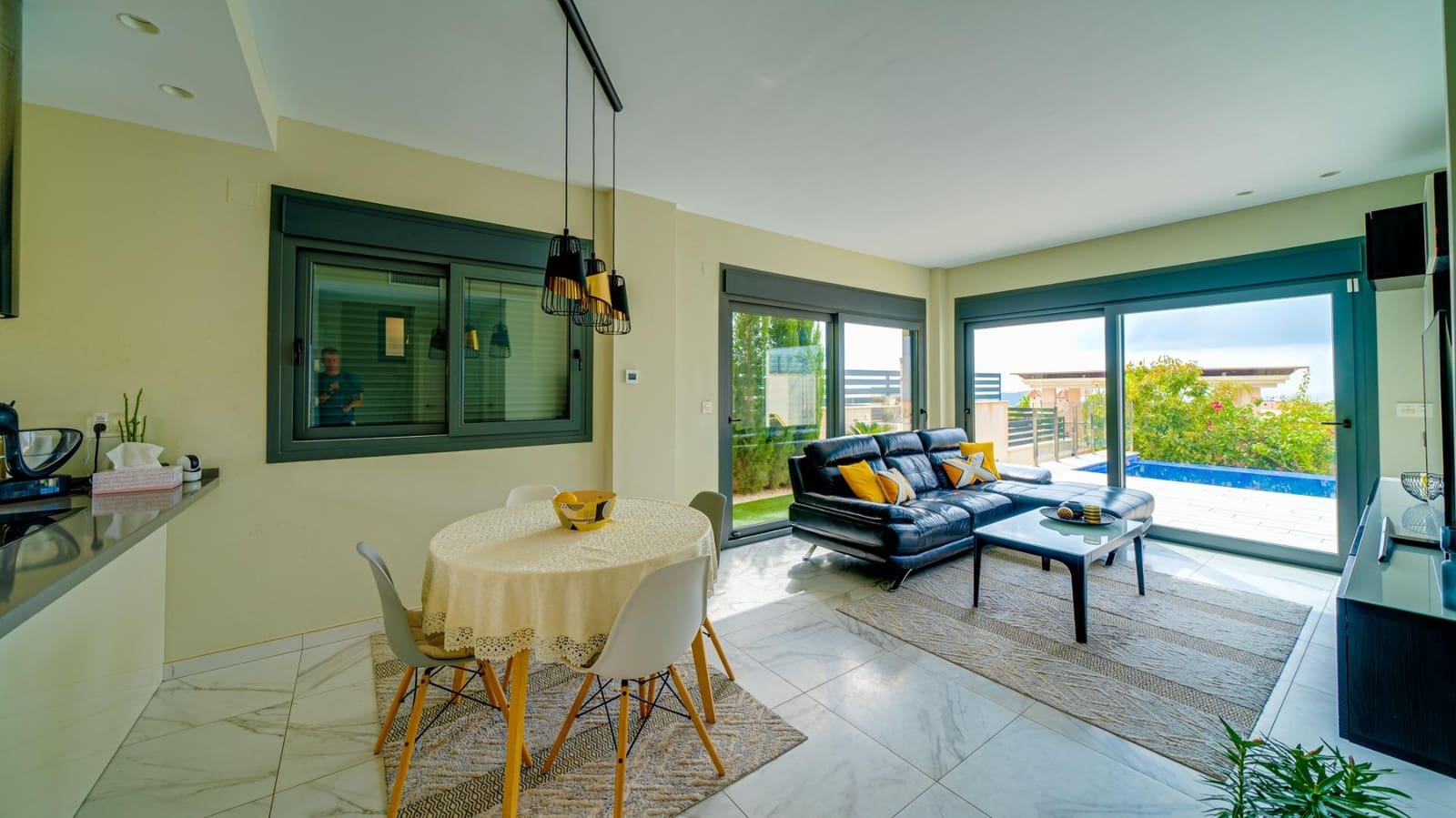 Chalet de 3 habitaciones en Finestrat en venta con piscina - 685.000 € (Ref: 7777335)