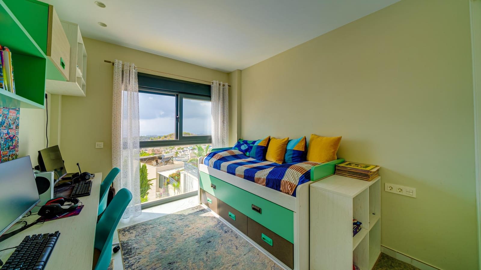 Chalet de 3 habitaciones en Finestrat en venta con piscina - 685.000 € (Ref: 7777335)