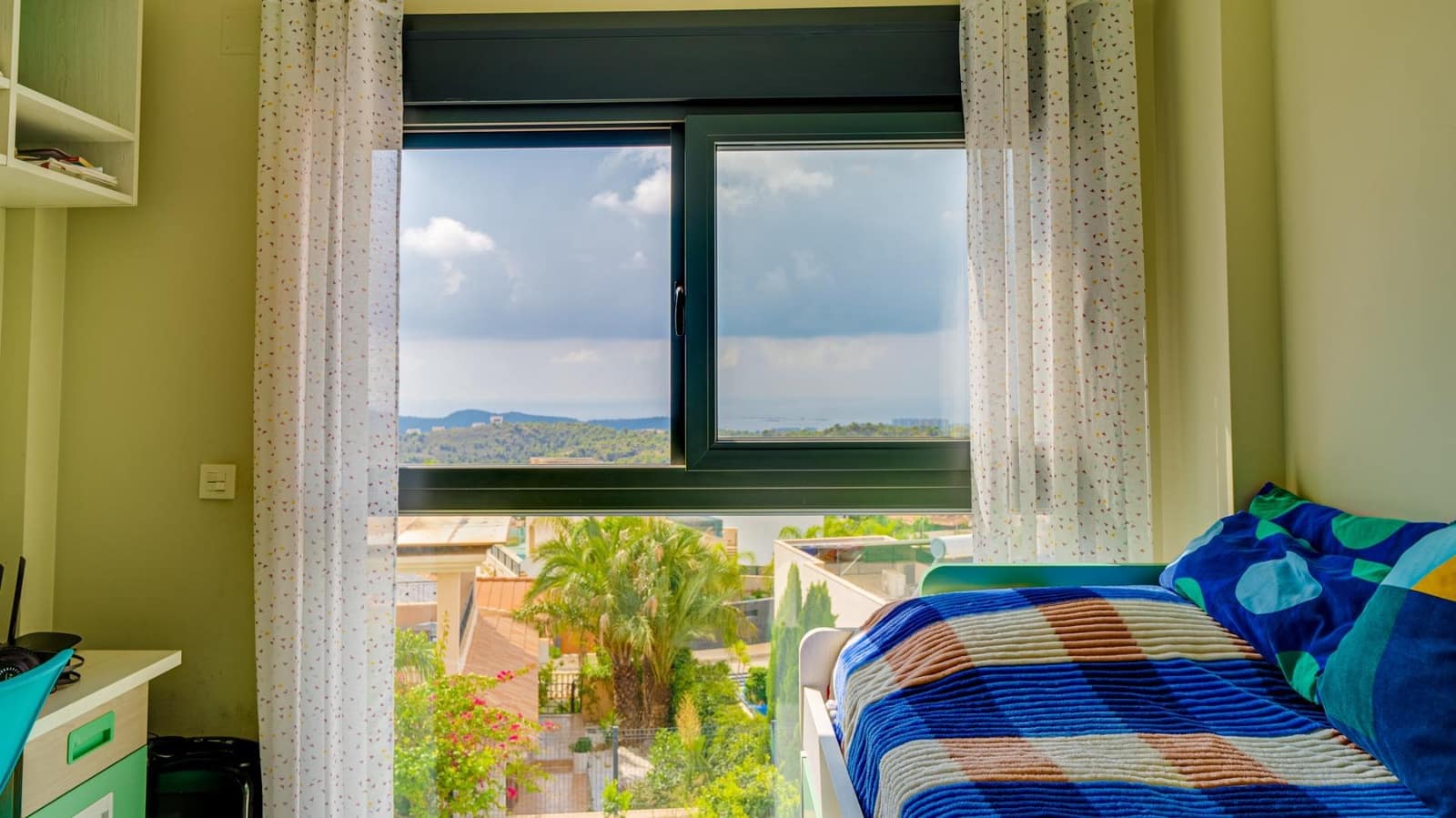 Chalet de 3 habitaciones en Finestrat en venta con piscina - 685.000 € (Ref: 7777335)