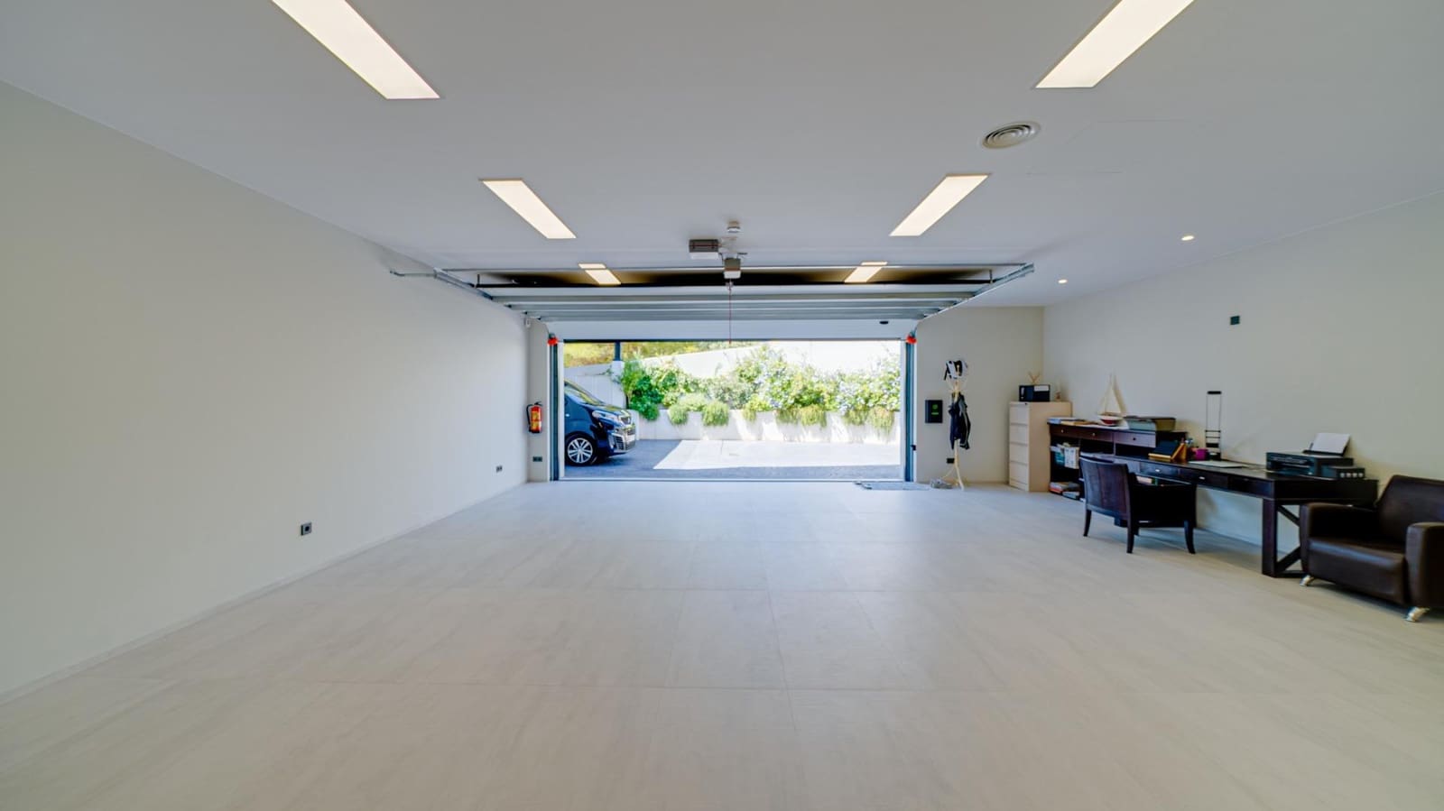 5 bedroom Villa for sale in Altea with pool garage - € 4,800,000 (Ref: 7778546)