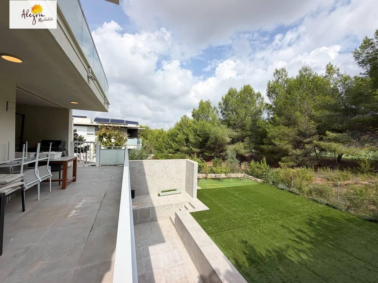 4 bedroom Villa for sale in Chiva with pool garage - € 459,000 (Ref: 7789941)