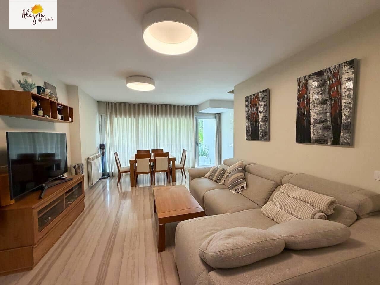 4 bedroom Villa for sale in Chiva with pool garage - € 459,000 (Ref: 7789941)
