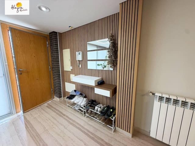 4 chambre Villa/Maison à vendre à Chiva avec piscine garage - 459 000 € (Ref: 7789941)