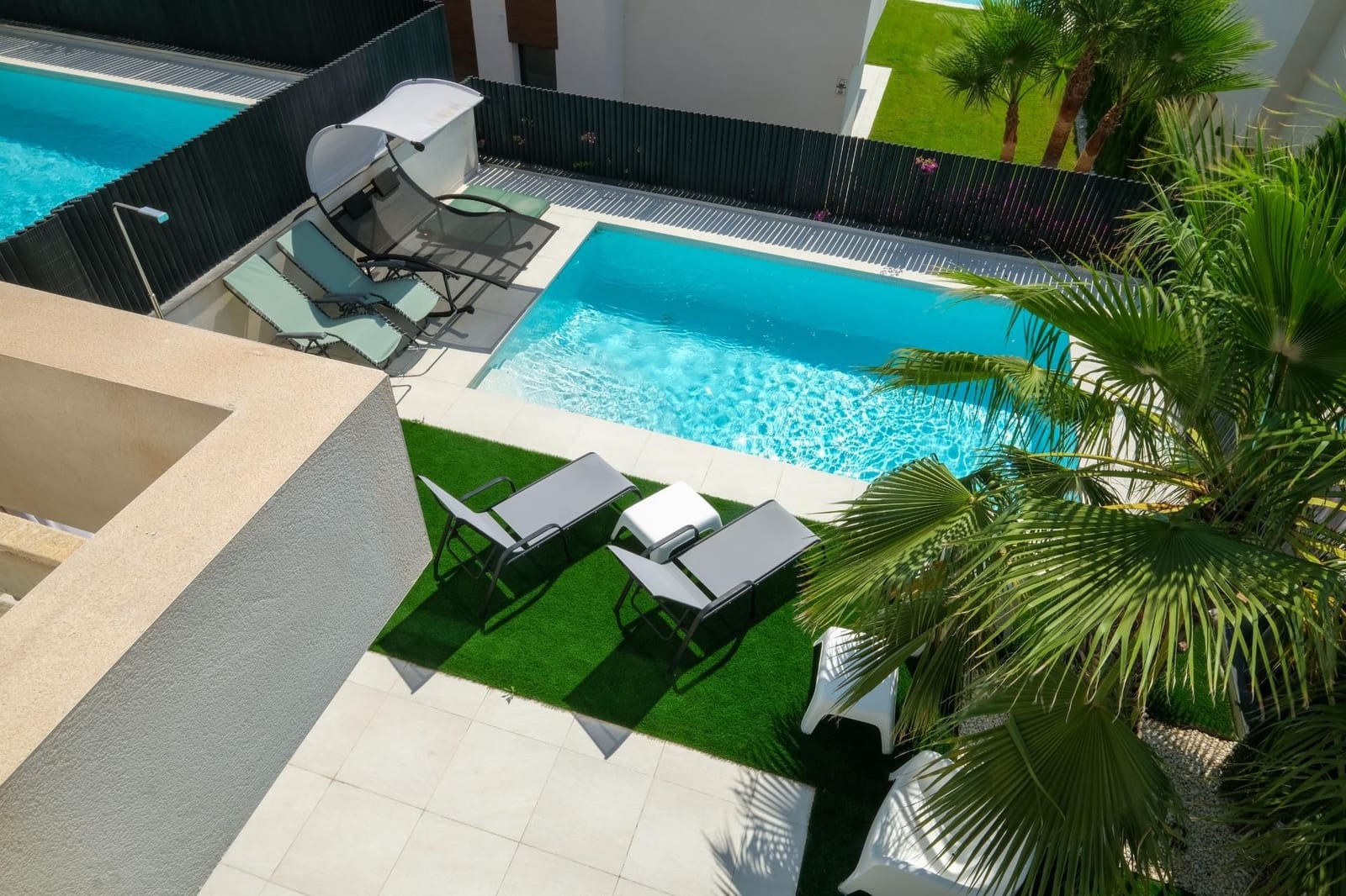 Villa/Maison de 3 chambres à louer à Finestrat avec piscine garage - 3 300 € (Ref: 7847335)