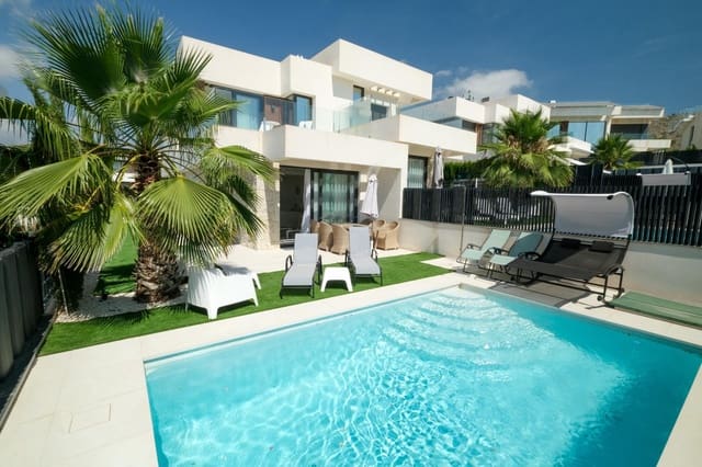 Villa/Maison de 3 chambres à louer à Finestrat avec piscine garage - 3 300 € (Ref: 7847335)