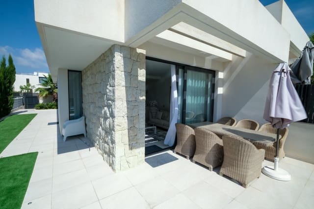 Villa/Maison de 3 chambres à louer à Finestrat avec piscine garage - 3 300 € (Ref: 7847335)