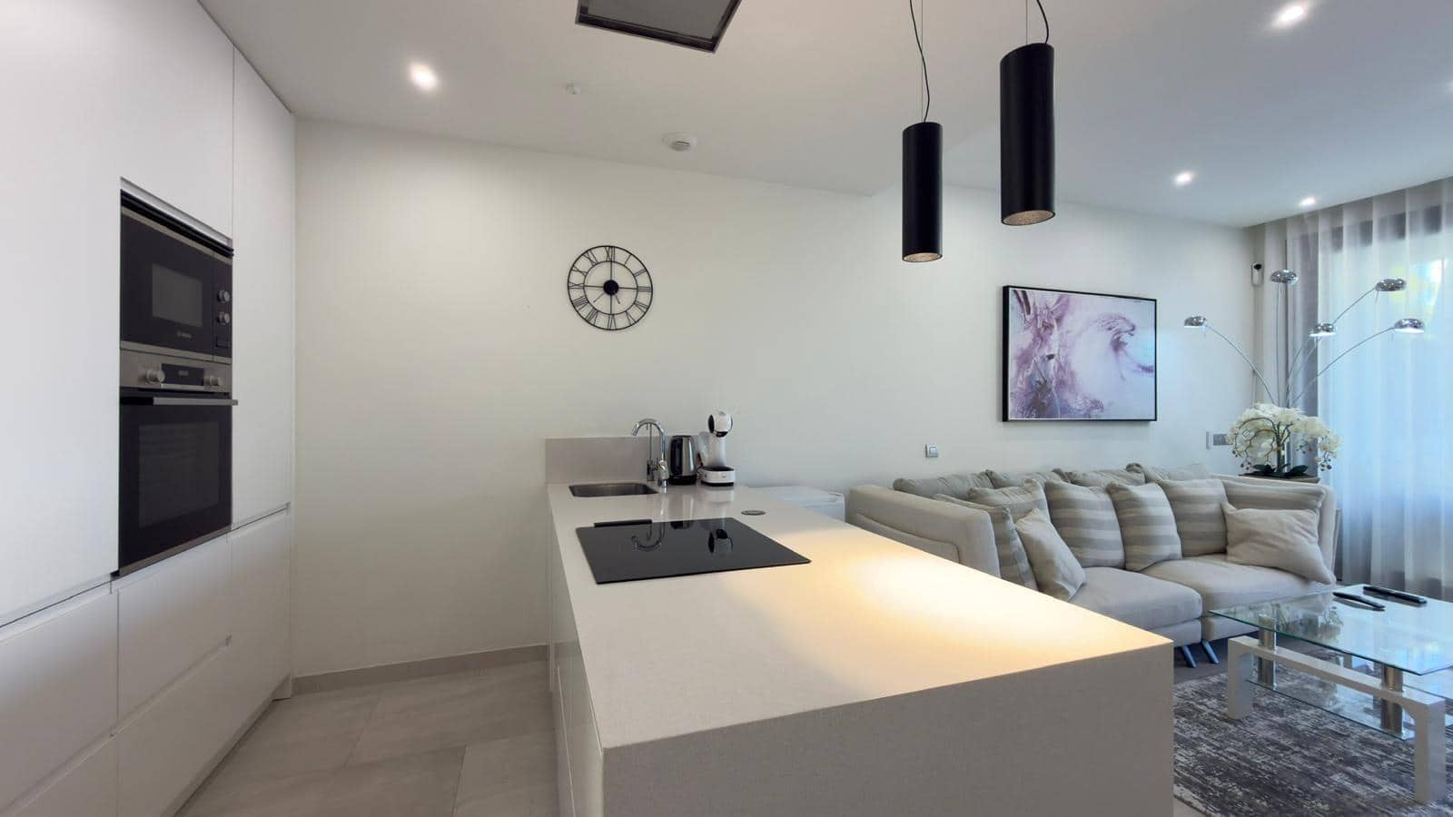 Villa/Maison de 3 chambres à louer à Finestrat avec piscine garage - 3 300 € (Ref: 7847335)