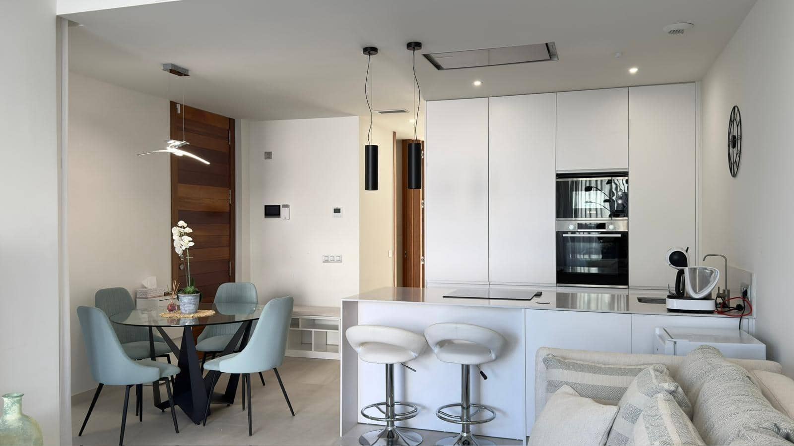 Villa/Maison de 3 chambres à louer à Finestrat avec piscine garage - 3 300 € (Ref: 7847335)