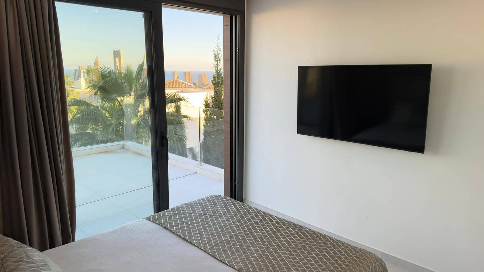 3 camera da letto Villa da affittare in Finestrat con piscina garage - 3.400 € (Rif: 7847335)