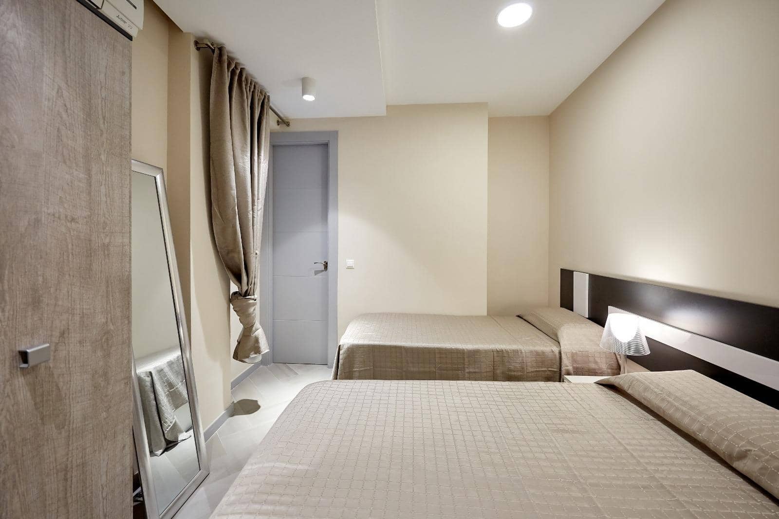 2 Zimmer Apartment zu vermieten in Alicante / Alacant Stadt - 1.500 € (Ref: 7973027)