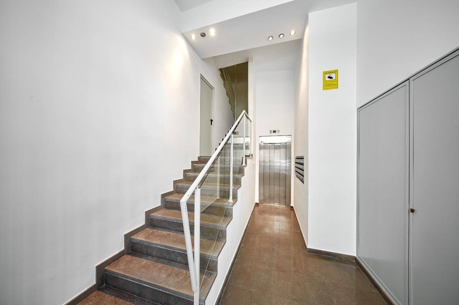 2 Zimmer Apartment zu vermieten in Alicante / Alacant Stadt - 1.500 € (Ref: 7973027)