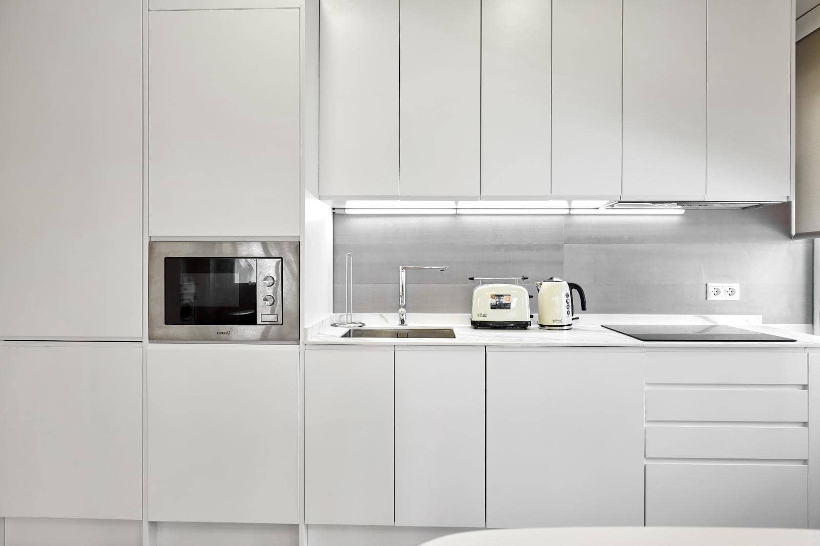 2 Zimmer Apartment zu vermieten in Alicante / Alacant Stadt - 1.500 € (Ref: 7973027)