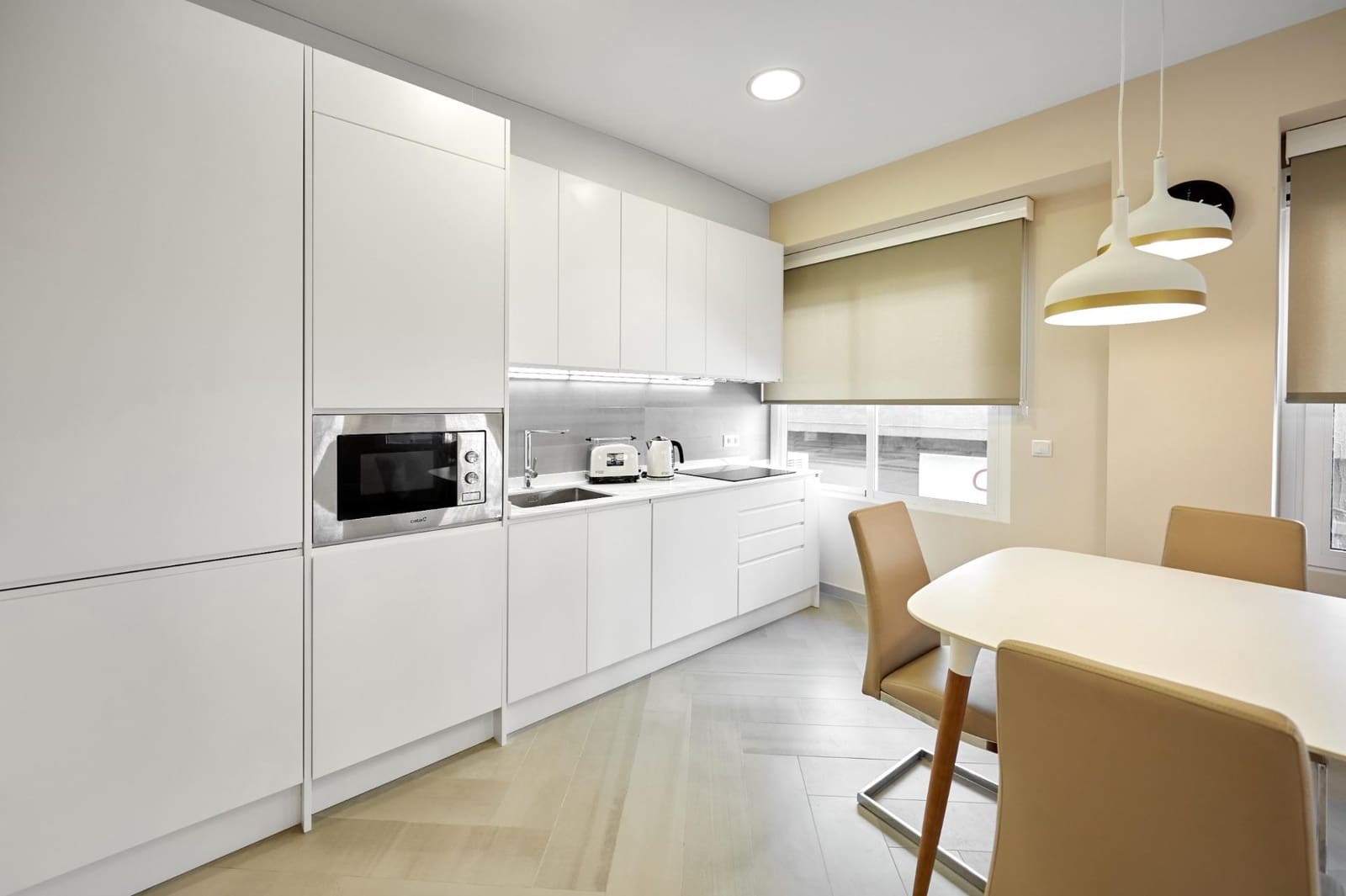 2 Zimmer Apartment zu vermieten in Alicante / Alacant Stadt - 1.500 € (Ref: 7973027)