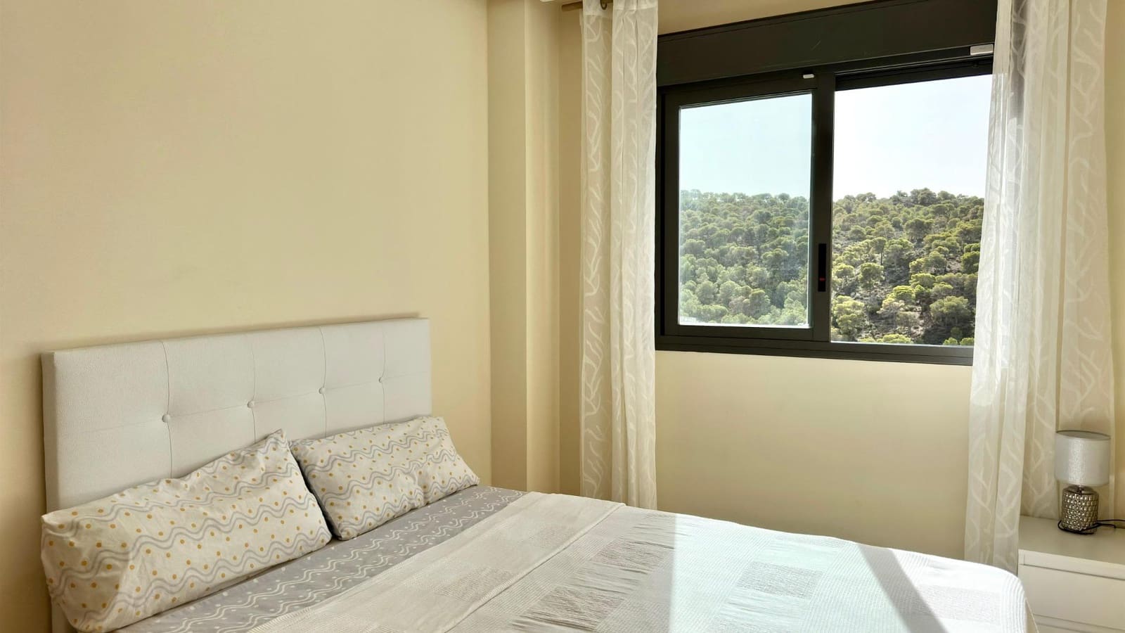 Appartement de 2 chambres à louer à La Villajoyosa / Vila Joiosa avec piscine - 950 € (Ref: 8017617)