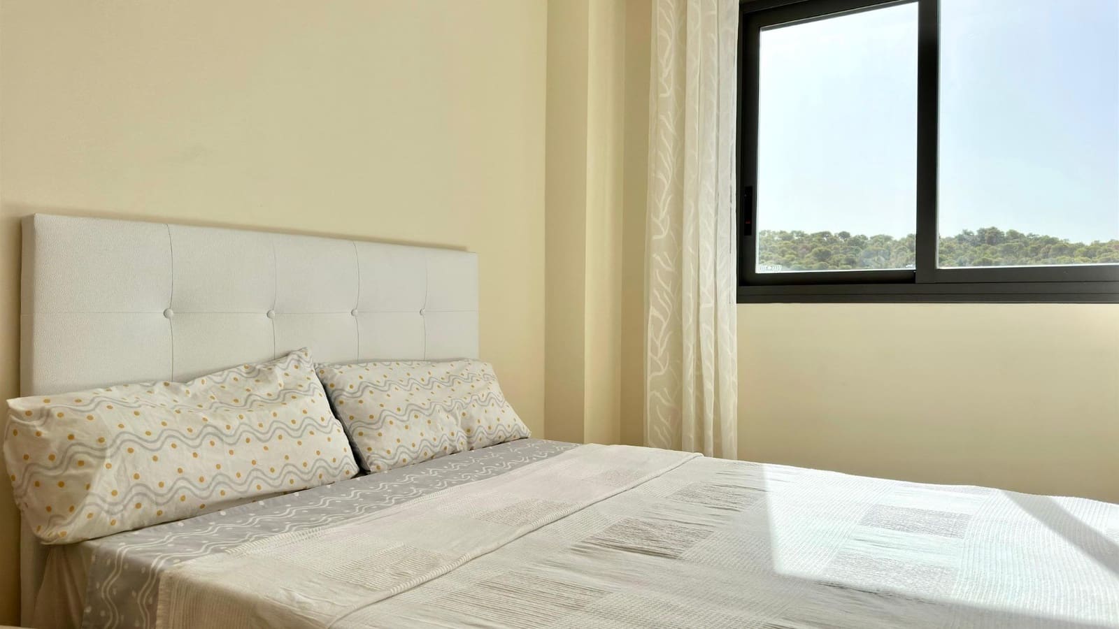 Appartement de 2 chambres à louer à La Villajoyosa / Vila Joiosa avec piscine - 950 € (Ref: 8017617)