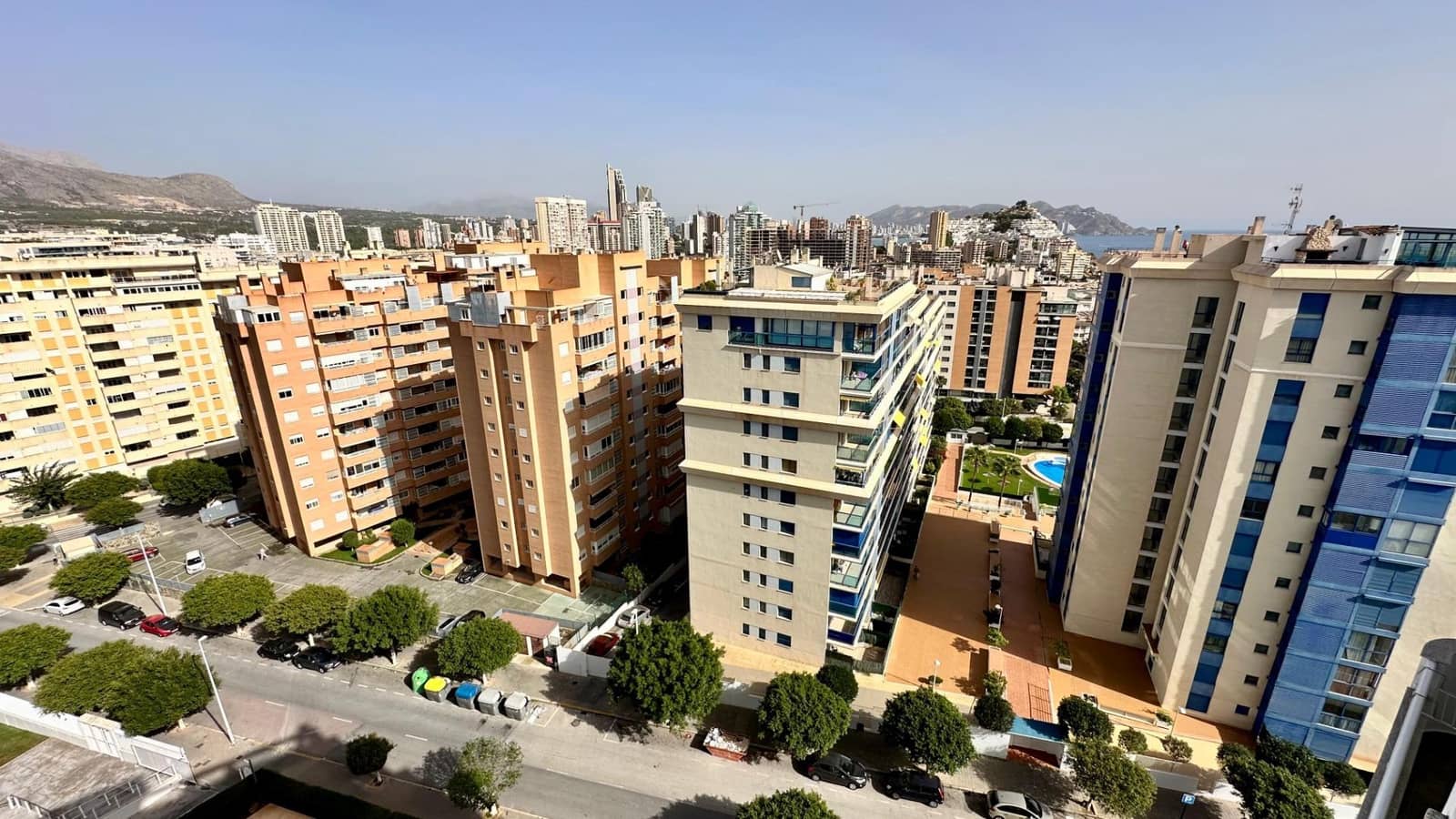 Appartement de 2 chambres à louer à La Villajoyosa / Vila Joiosa avec piscine - 950 € (Ref: 8017617)