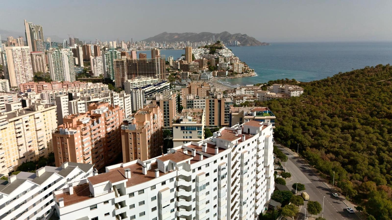 Appartement de 2 chambres à louer à La Villajoyosa / Vila Joiosa avec piscine - 950 € (Ref: 8017617)