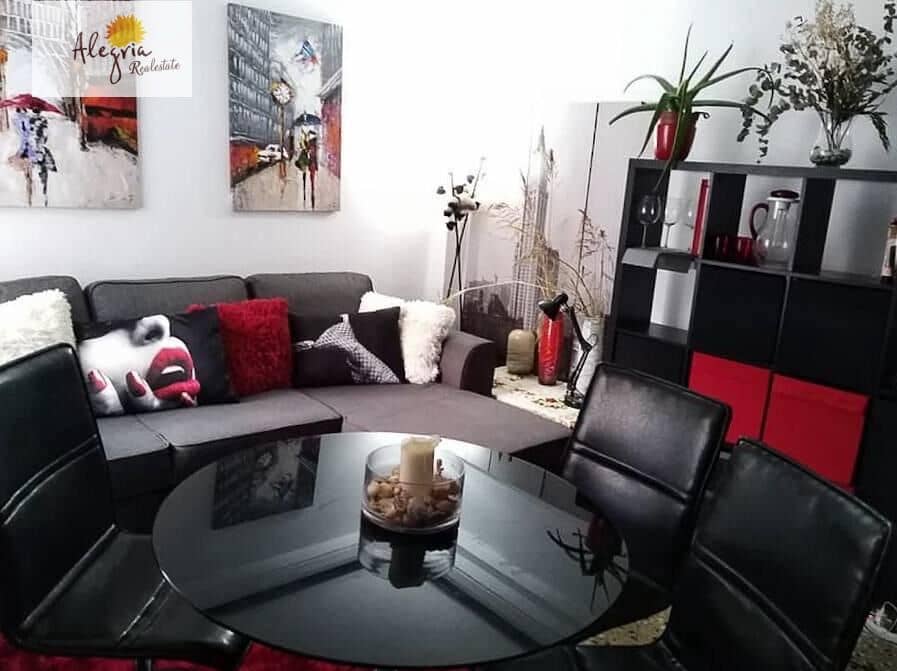 2 bedroom Apartment for rent in Valencia city - € 1,100 (Ref: 8026793)