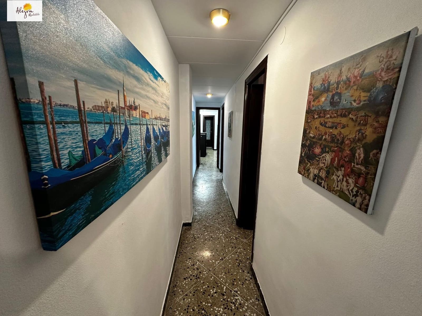 2 slaapkamer Appartement te huur in Valencia stad - € 1.100 (Ref: 8026793)