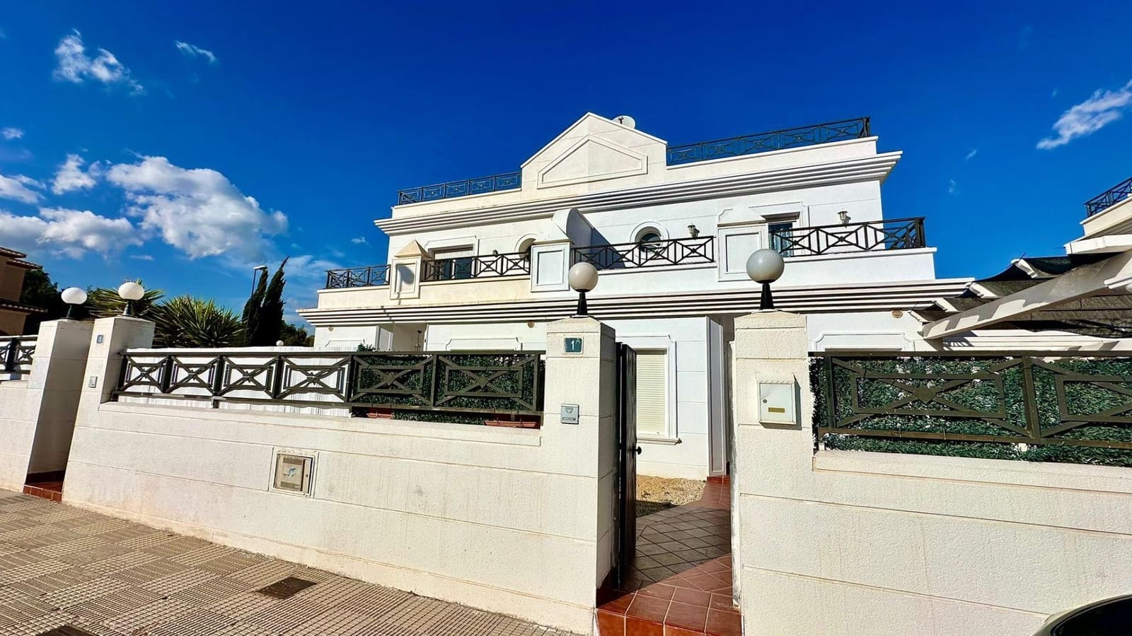 3 bedroom Terraced Villa for sale in El Tossal Bello Horizonte , La