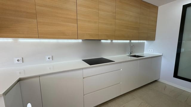 3 bedroom Apartment for sale in Finestrat with pool - € 449,000 (Ref: 8047096)