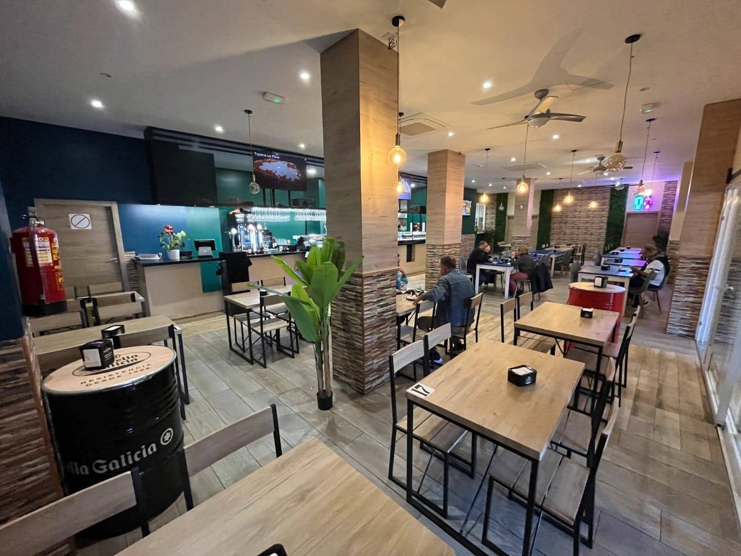 Bedrift til salgs i Benidorm - € 900 000 (Ref: 8053373)