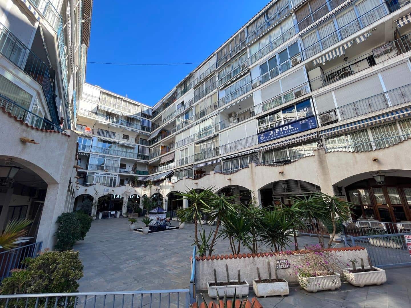 Bedrift til salgs i Benidorm - € 900 000 (Ref: 8053373)